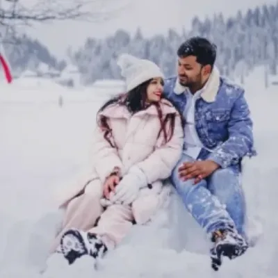 Paradise Kashmir Honeymoon Tour Package