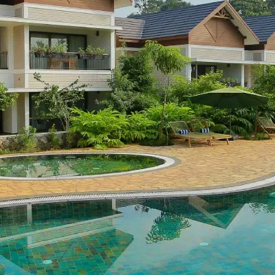 Luxury Kerala Honeymoon Tour Package