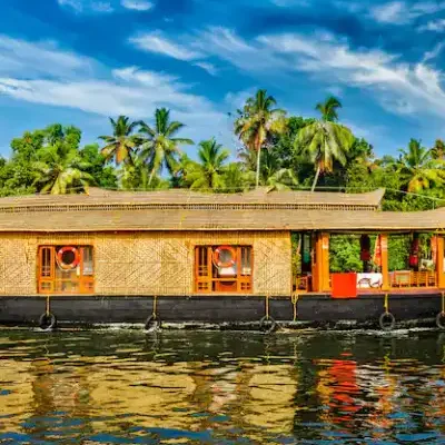 Kerala Houseboat & Jungle Safari Tour Package