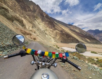 Manali to Leh Ladakh Bike Trip from Delhi