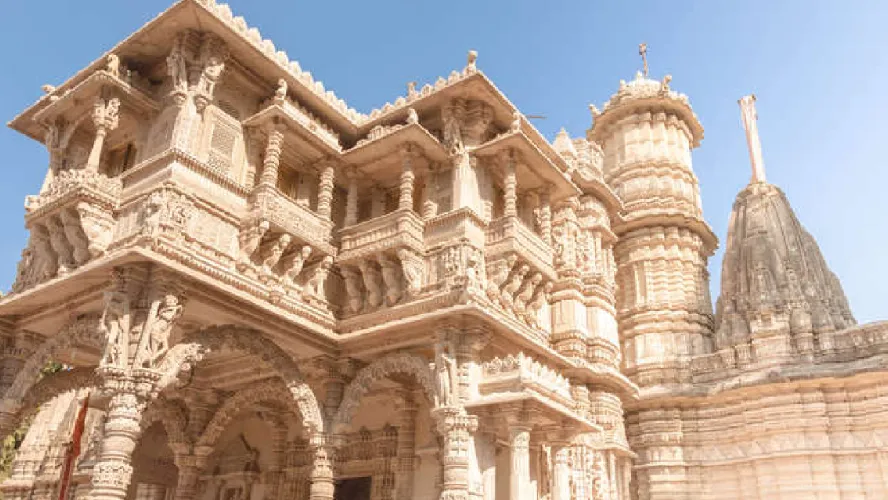 Stunning Dwarka Somnath Tour Package