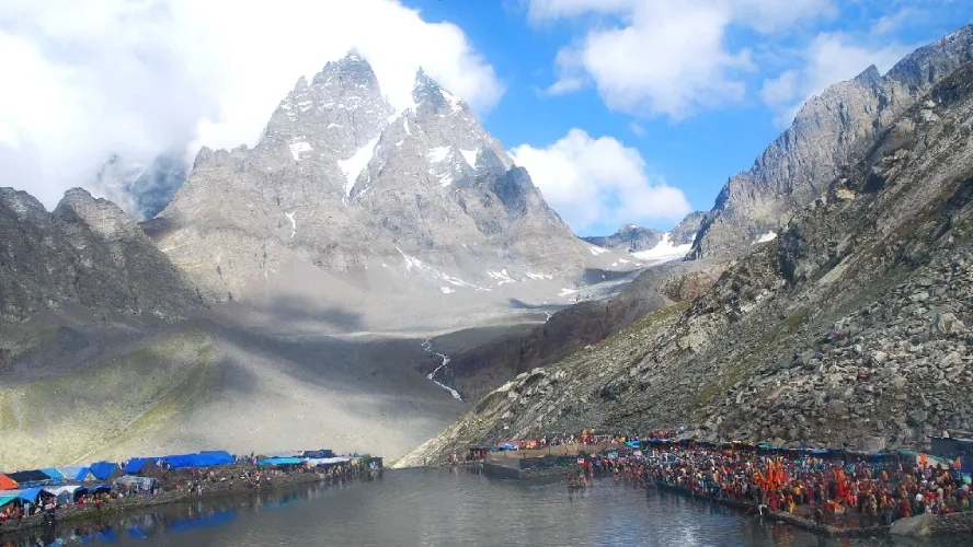 Manimahesh Kailash Trek