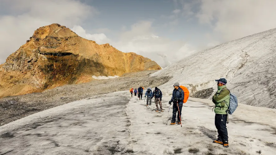 Hampta Pass Trek