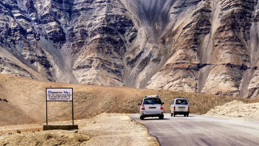Dharamshala – Srinagar - Ladakh Jeep Safari