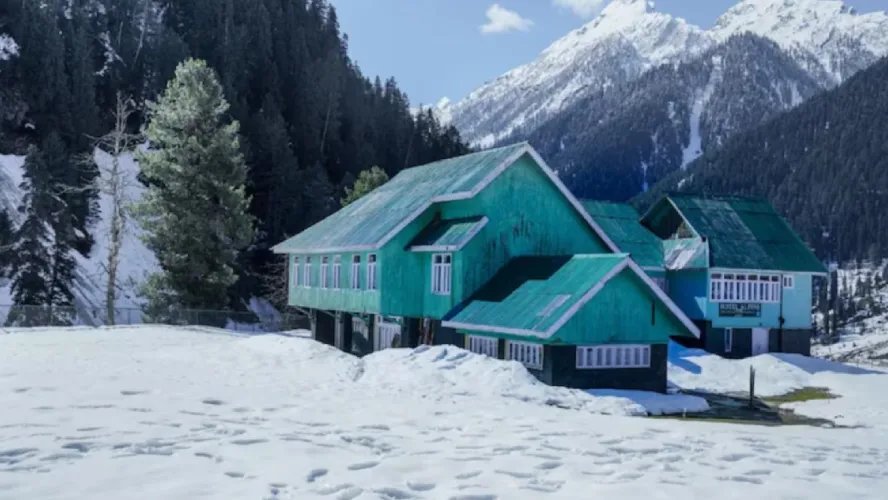 Jannat-e Kashmir Tour Package