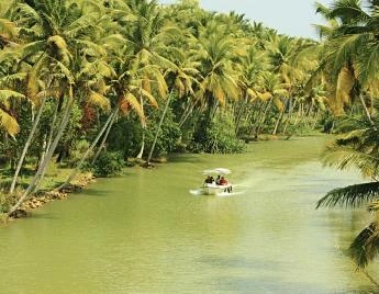 Scenic Kerala Holiday Package