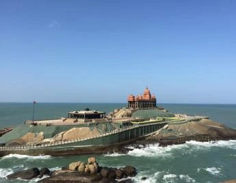 Exciting Kanyakumari-Kovalam Family Tour Package