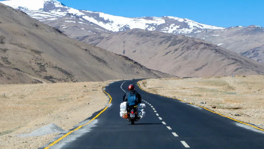 Discover The Gems Of Leh Tour Package