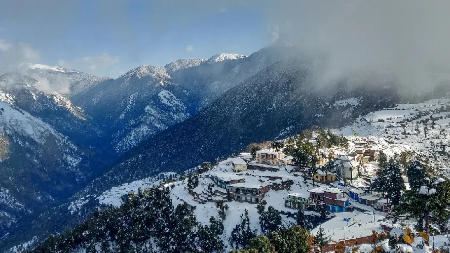 Discover The Gems Of Leh Tour Package