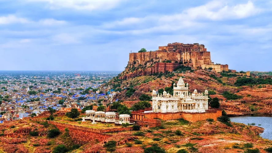 Exciting Jaipur Udaipur Tour Package