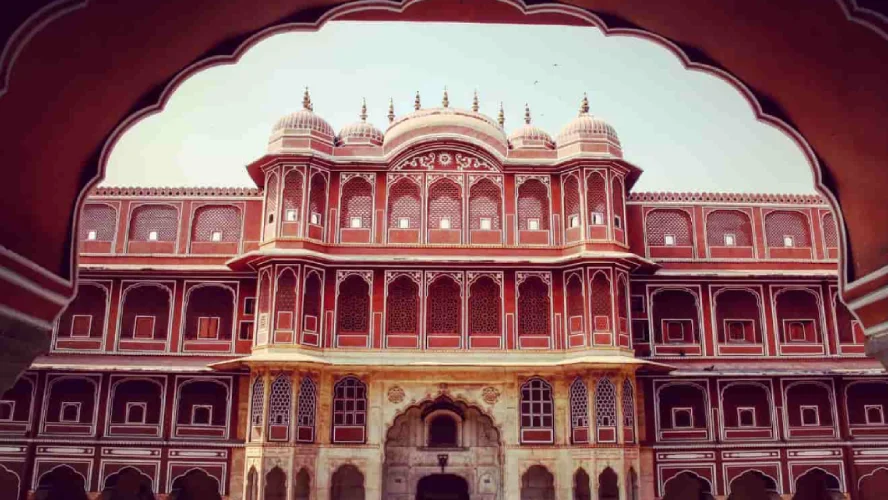 Exciting Jaipur Udaipur Tour Package