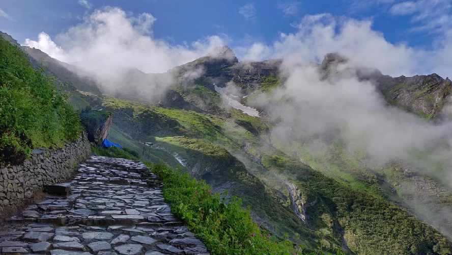 Har Ki Dun Trek