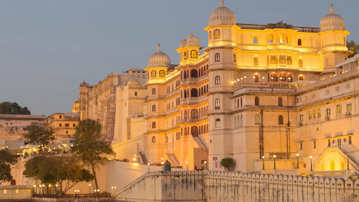 Exciting Jaipur Udaipur Family Tour Package