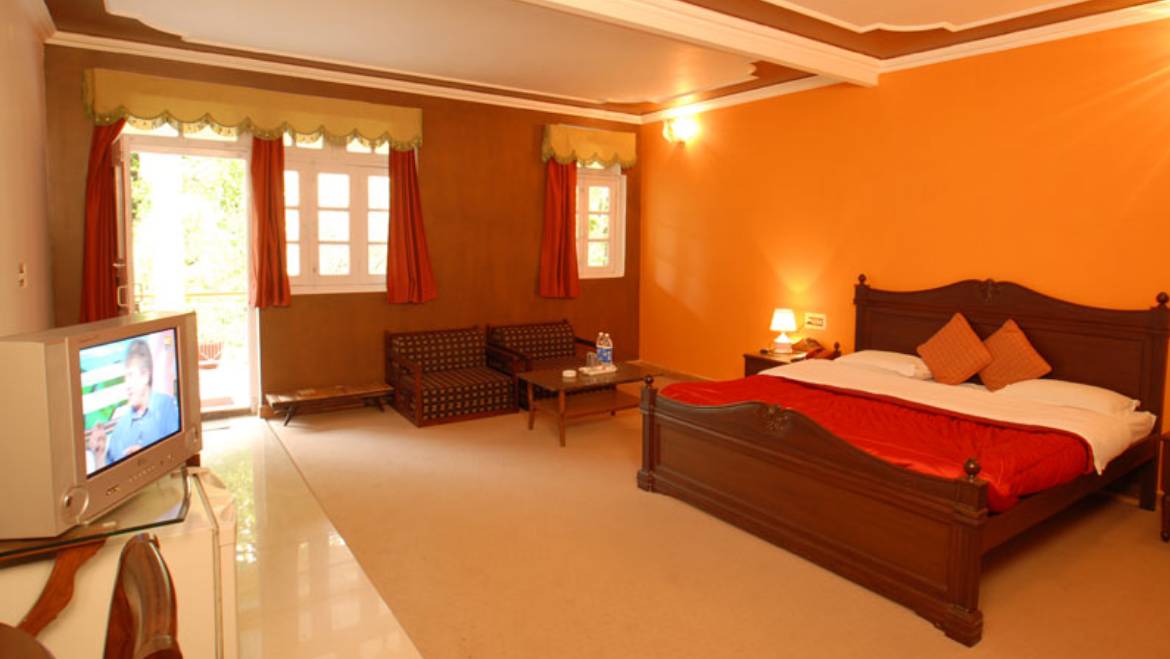 Hotel Aroma Nainital