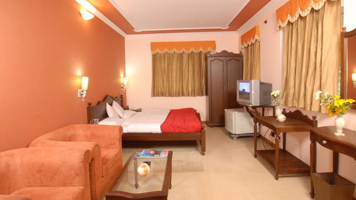 Hotel Aroma Nainital