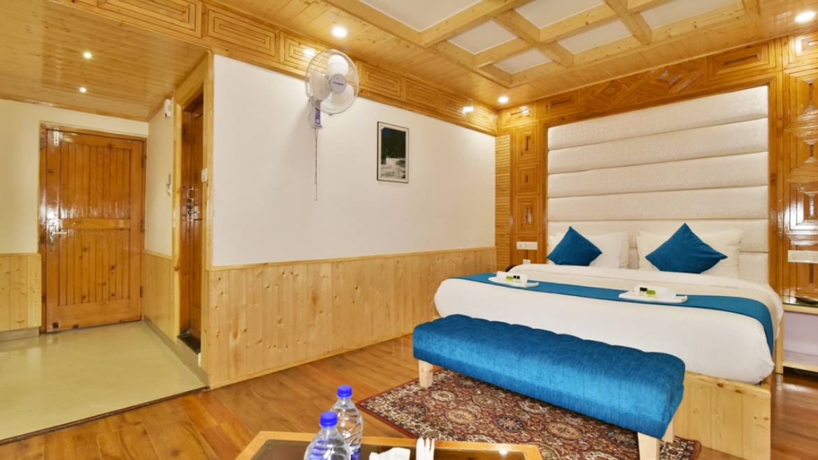 Hotel Himgiri Manali