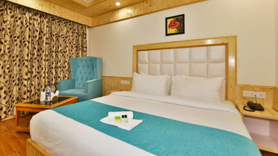 Hotel Himgiri Manali