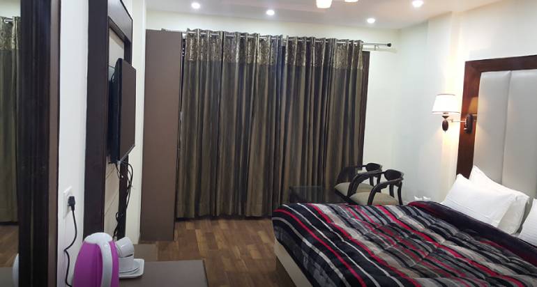 Hotel kayanat Dalhousie