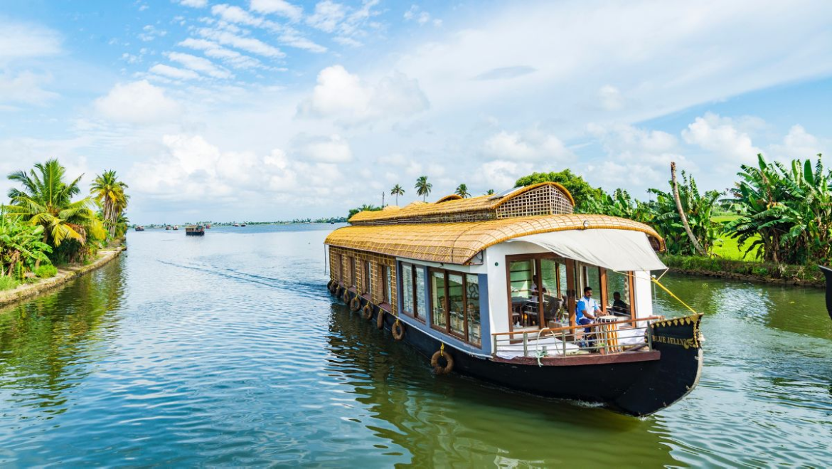 Mesmerizing Kerala Holiday Package