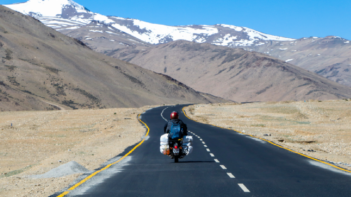Discover The Gems Of Leh Tour Package