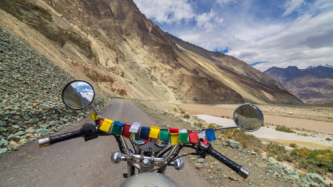 Manali to Leh Ladakh Bike Trip from Delhi